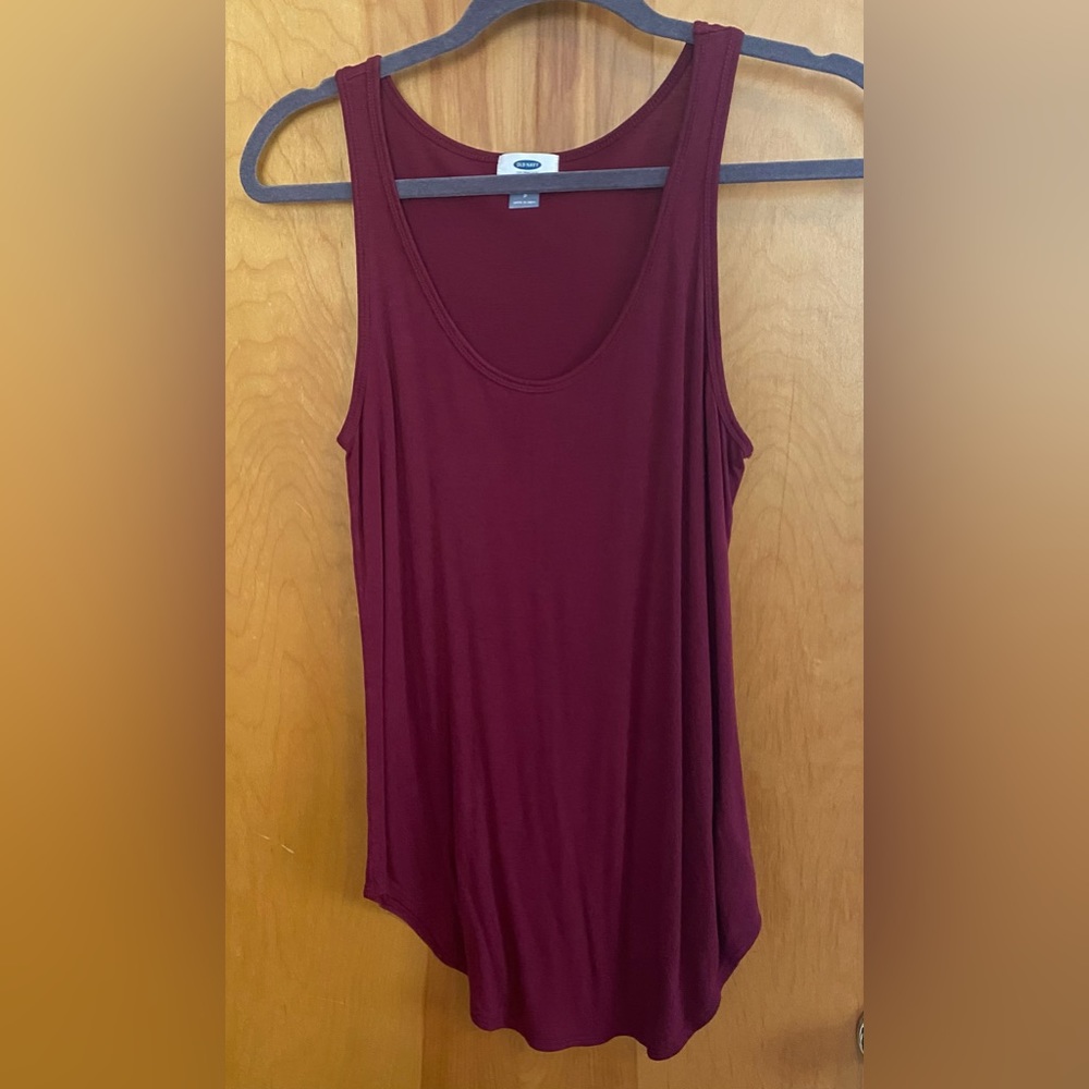 Old Navy | Small | Maroon Tank